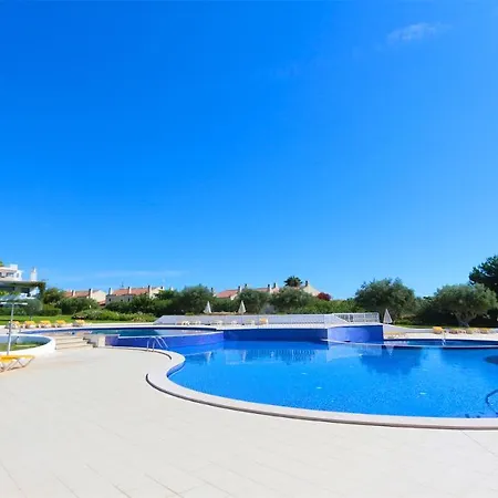 Lägenhet Green Valley - Monte Verde By Cleverdetails With 4 Salted Water Pools *