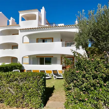 Apartment Valley 05, Cleverdetails, Sleeps 6 Adults And 2 Children, 4 Salted Water Pools *