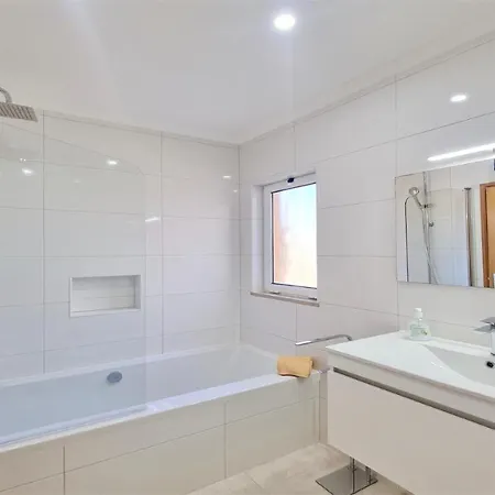 Apartment Valley 05, Cleverdetails, Sleeps 6 Adults And 2 Children, 4 Salted Water Pools
