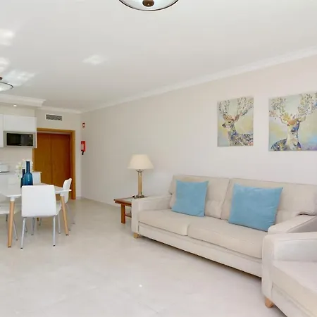 Valley 05, Cleverdetails, Sleeps 6 Adults And 2 Children, 4 Salted Water Pools Apartment *