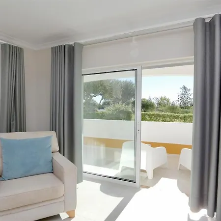 Valley - Monte By Cleverdetails With 4 Salted Water Pools Apartment *