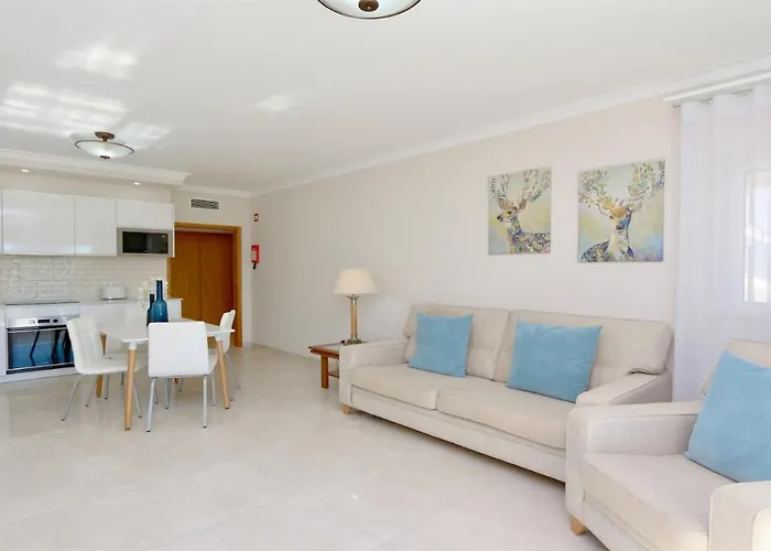 Valley 05, Cleverdetails, Sleeps 6 Adults And 2 Children, 4 Salted Water Pools Daire *